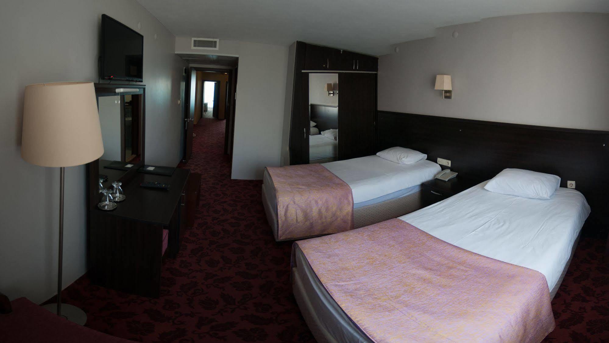 Sinop Mola Hotel Екстериор снимка